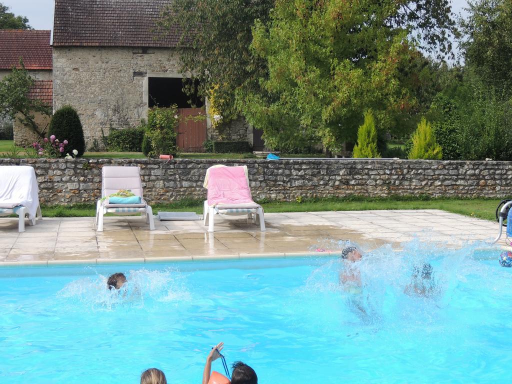Saint-Pierre-la-Garenne Maison In Normandie المظهر الخارجي الصورة